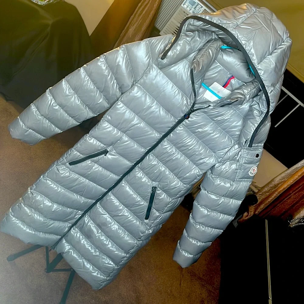 MONCLER - Picture 2 of 5